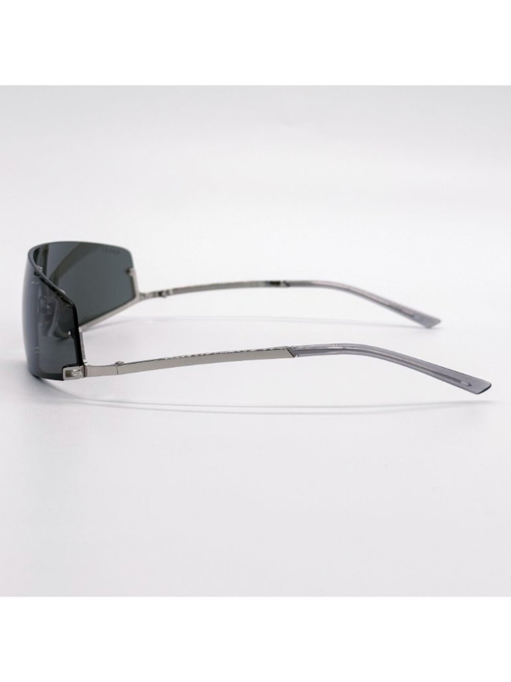 NEW GUCCI SUNGLASSES GG1561S 001 SILVER SHIELD UNISEX GUCCI EYEWEAR - Picture 9 of 14